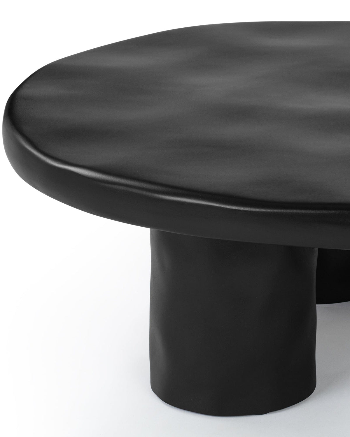 Astra™ coffee table | black lightweight concrete - tables astra | modern | madorne