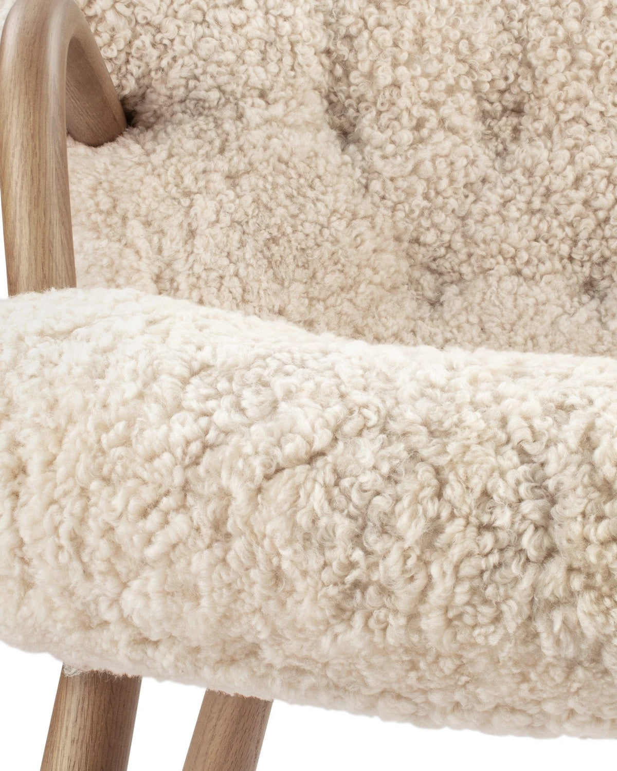 Clama 44™ lounge chair | textured upholstery - chairs 44 | madorne