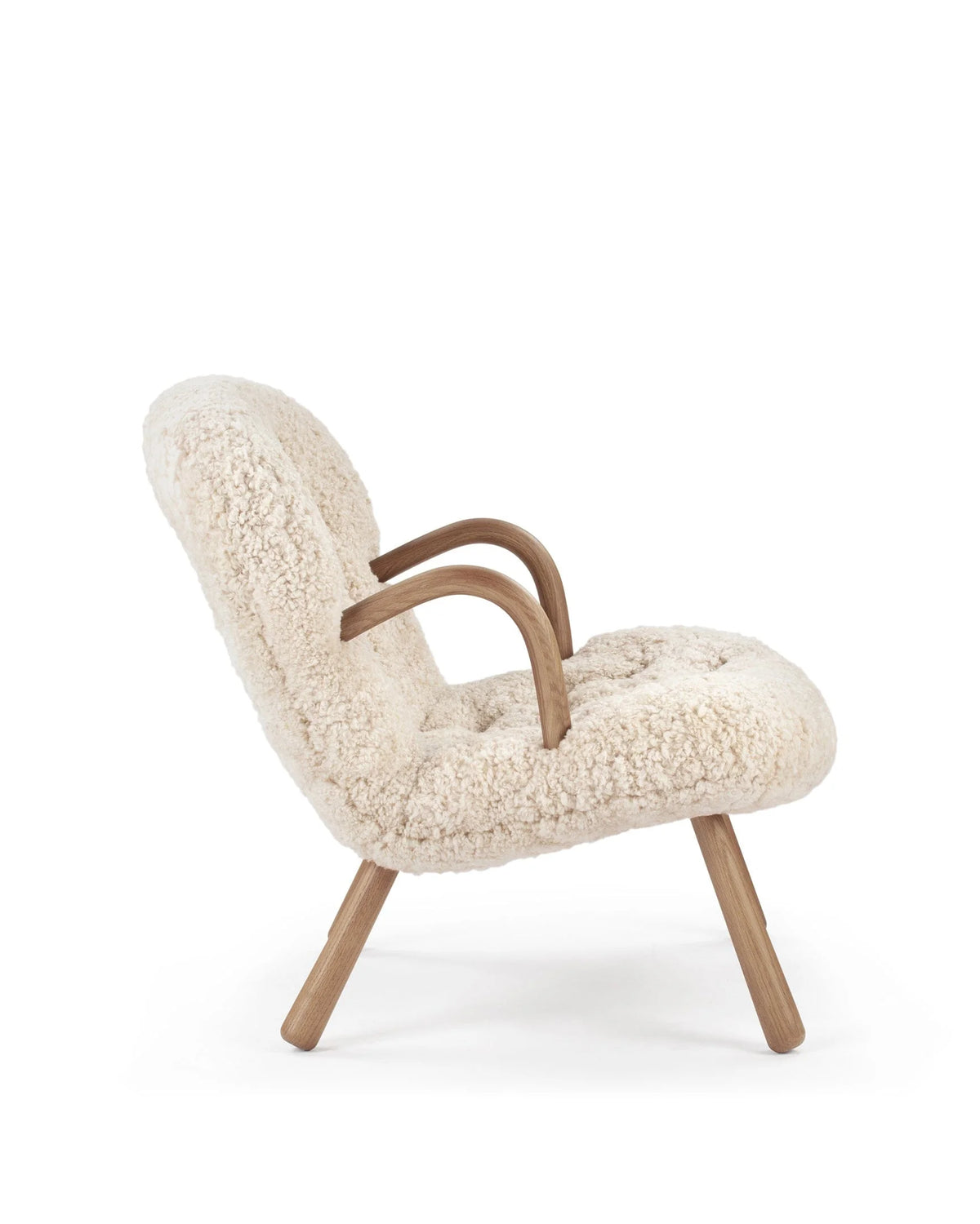 Clama 44™ lounge chair | textured upholstery - chairs 44 | madorne