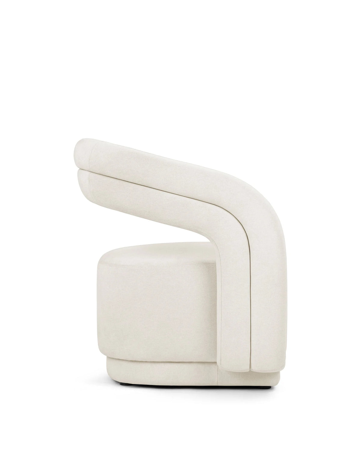 Cloe™ lounge chair | soft brushed woven fabric - chairs cloe | modern | madorne