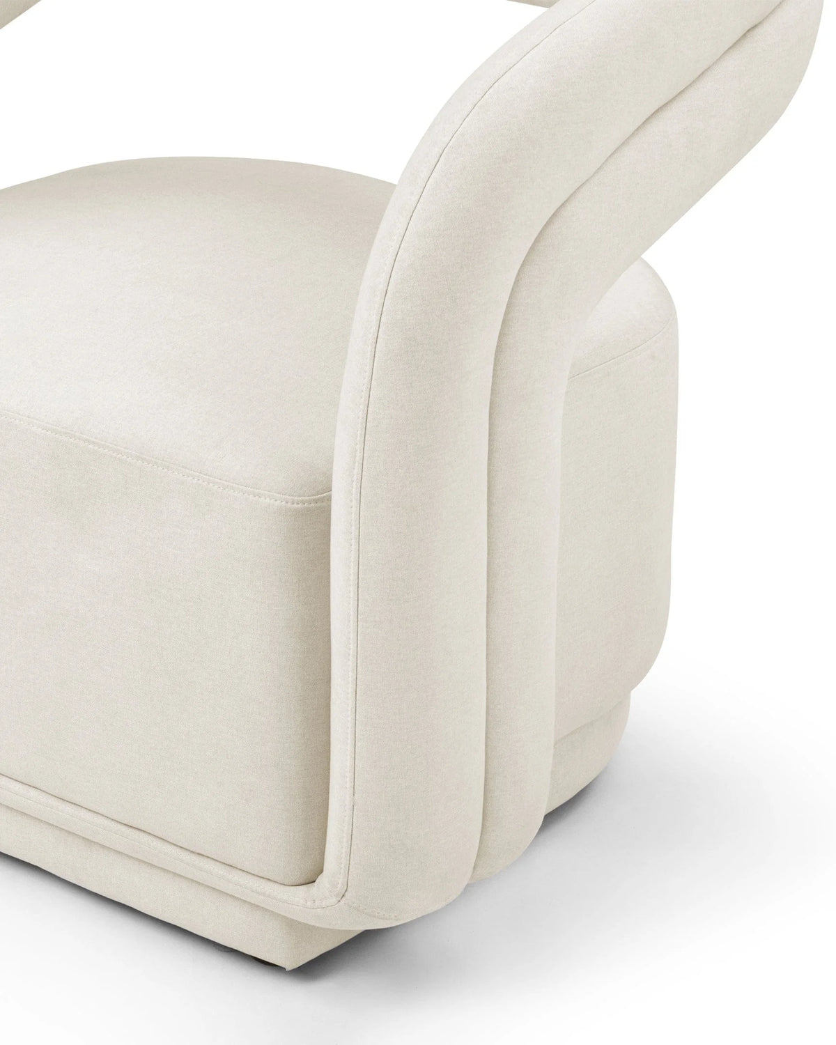 Cloe™ lounge chair | soft brushed woven fabric - chairs cloe | modern | madorne