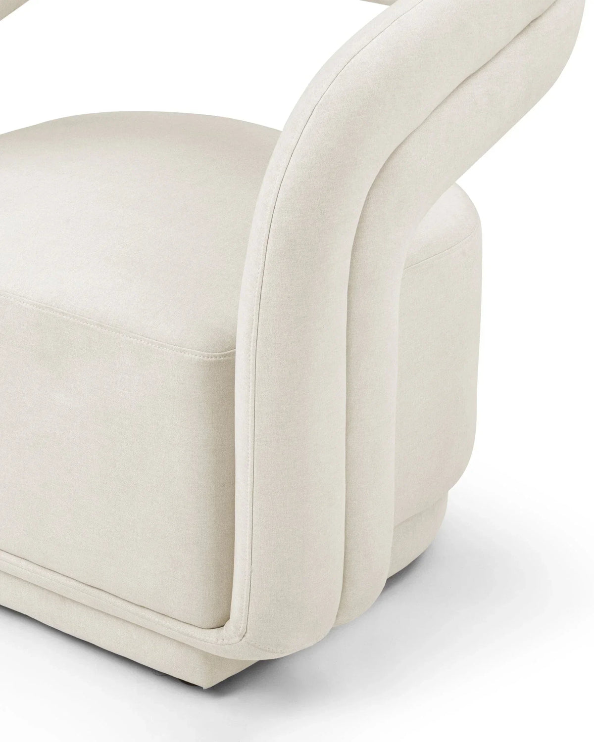 Cloe™ lounge chair | soft brushed woven fabric - chairs cloe | modern | madorne