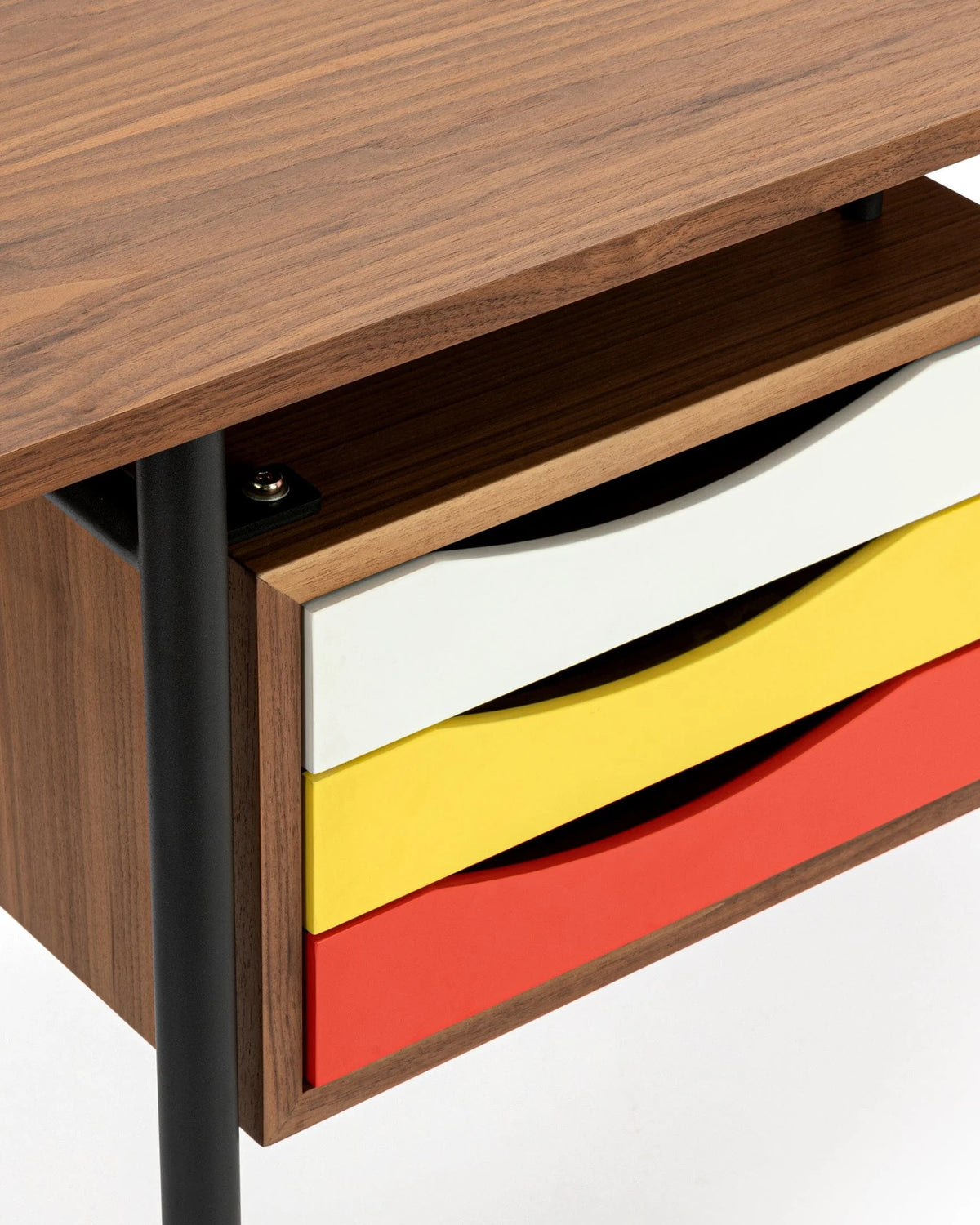 Coena™ desk | walnut wood frame - desks nyhavn desk-inspired | madorne