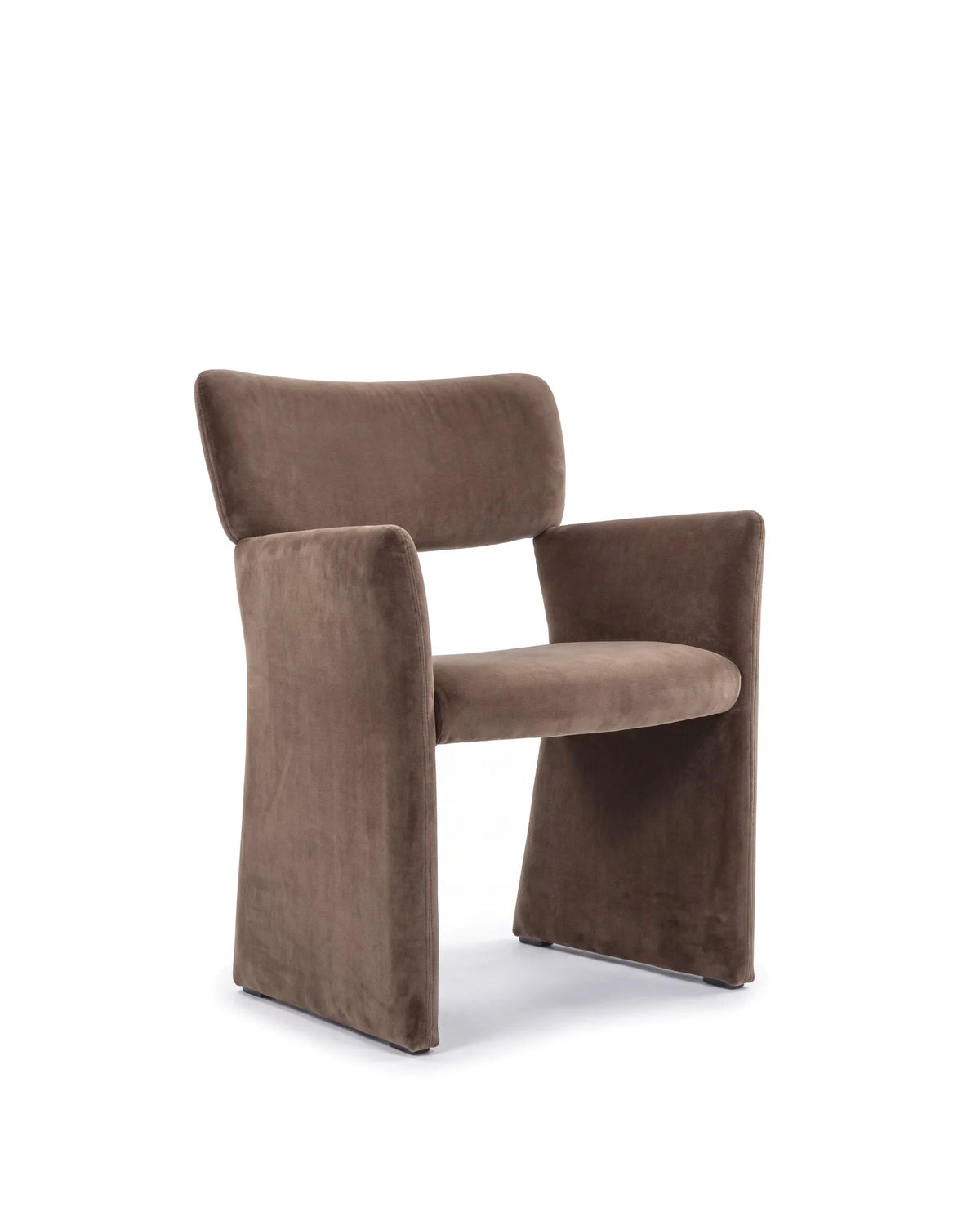 Corona™ dining armchair | upholstered geometry - chairs crown armchair-inspired | madorne