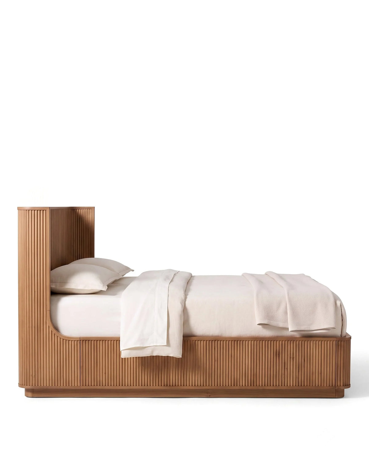 Dava™ queen bed | walnut - beds dava | modern furniture design | madorne