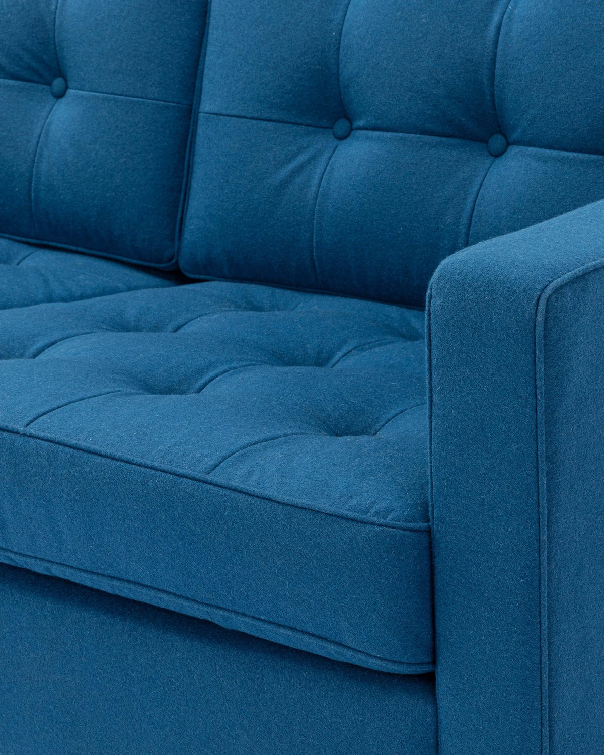 Flo 54™ two-seater sofa | tailored modernist - 2 seaters 54 | designer | madorne