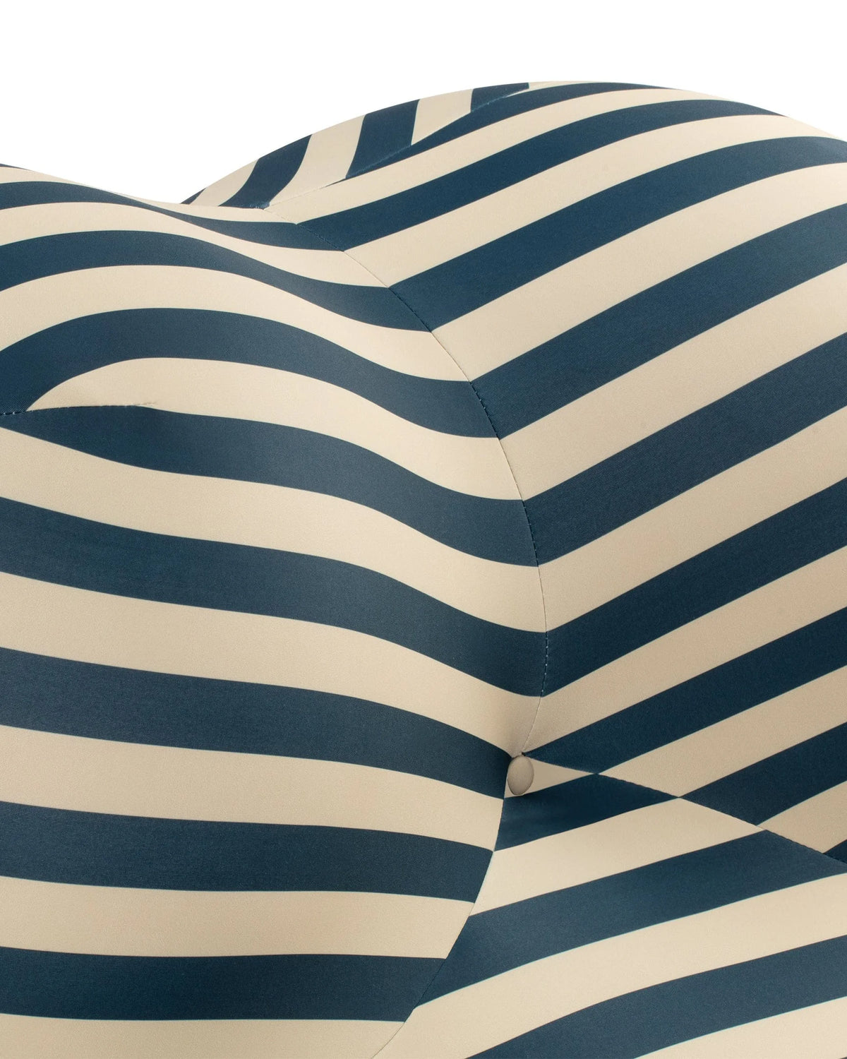 Forma up 69™ lounge chair | sculpted foam - chairs 69 | madorne