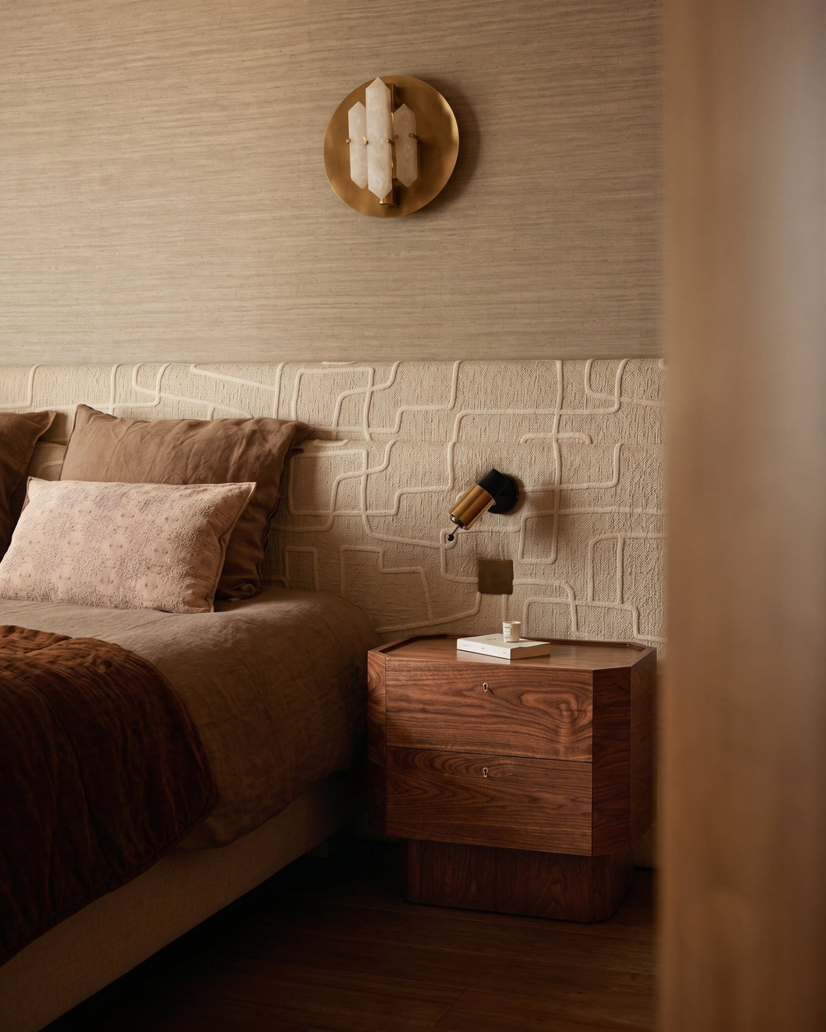Galera™ Nightstand | Walnut