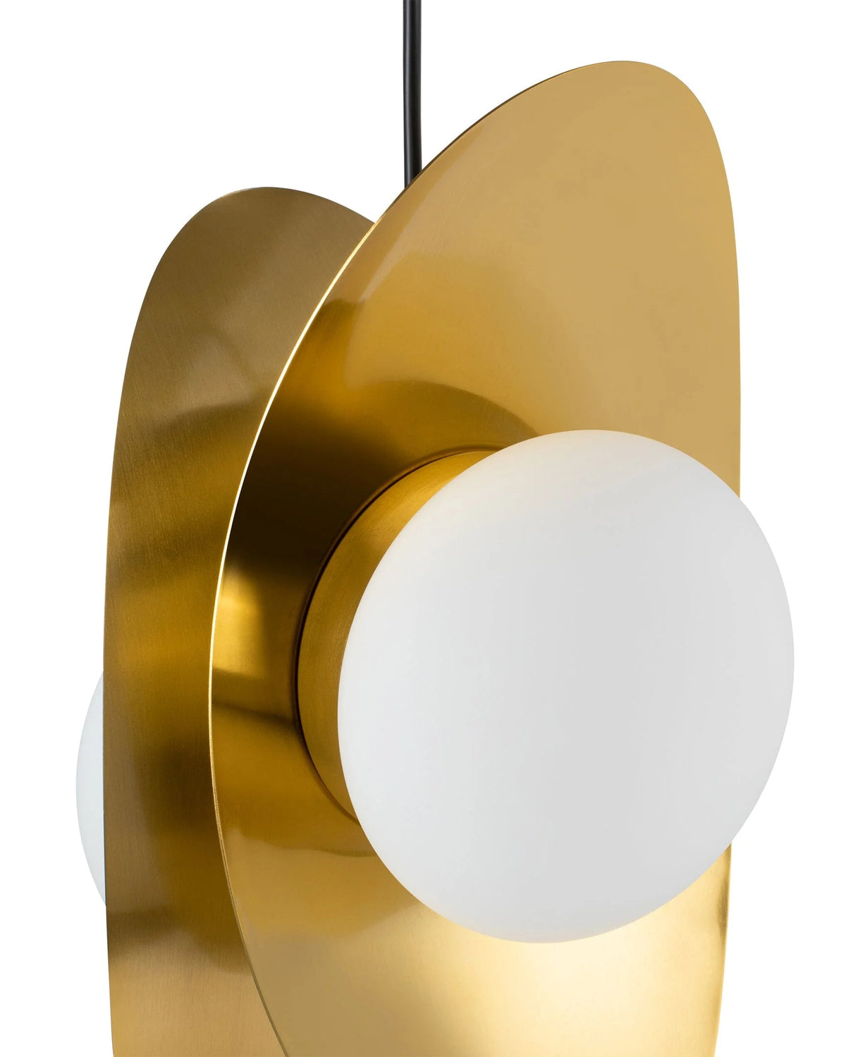 Lavia™ pendant light - lighting lavia | madorne