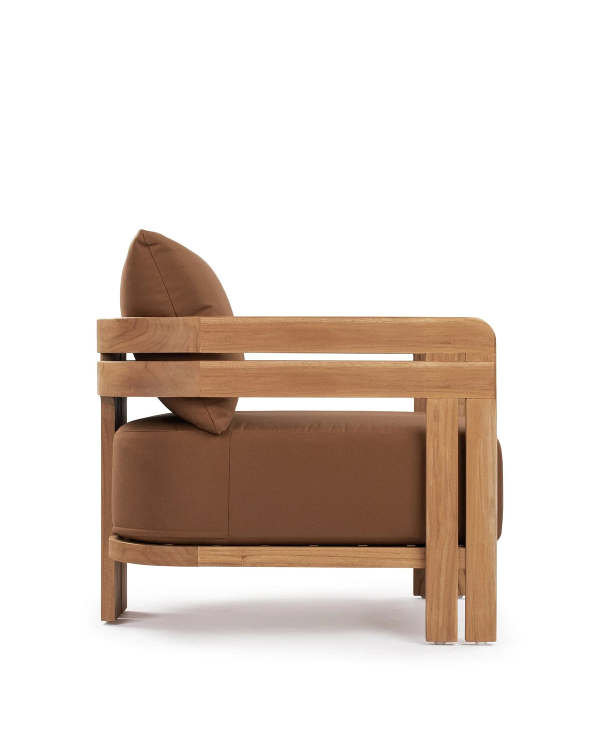 Luso™ outdoor lounge chair | teak platform - chairs luso | designer | madorne