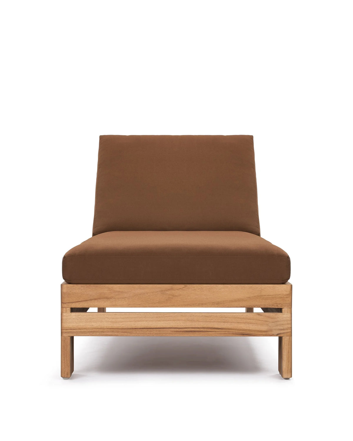 Luso™ outdoor lounger | teak and quick-dry cushion - lounge chairs luso | madorne