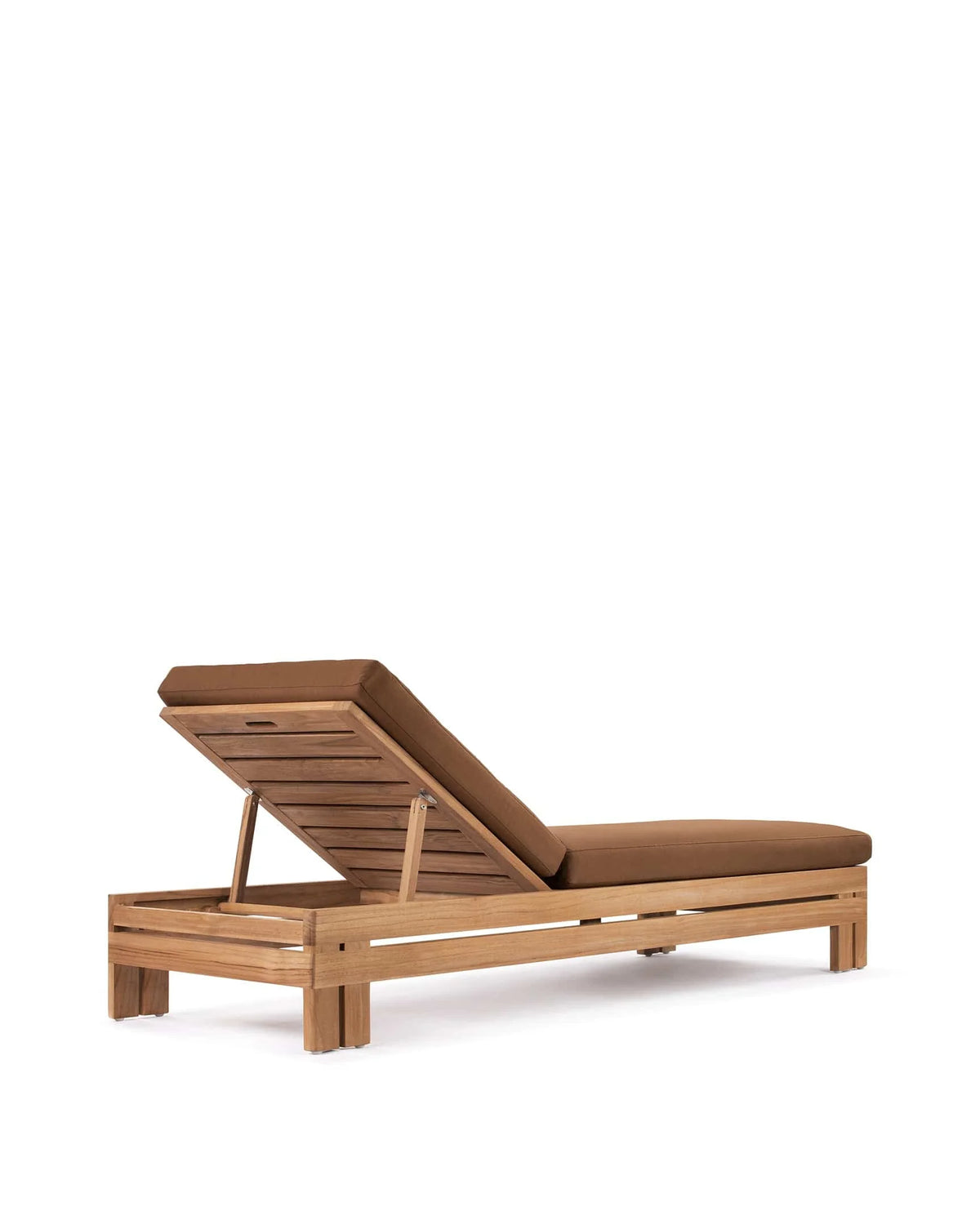 Luso™ outdoor lounger | teak and quick-dry cushion - lounge chairs luso | madorne