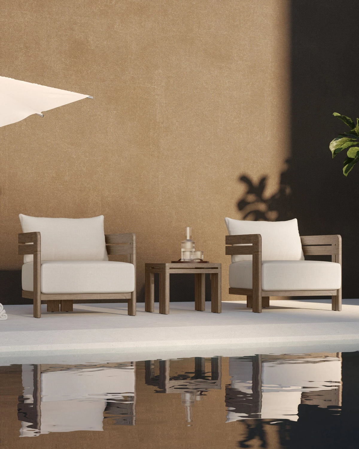 Luso™ outdoor side table | solid teak - tables luso | madorne