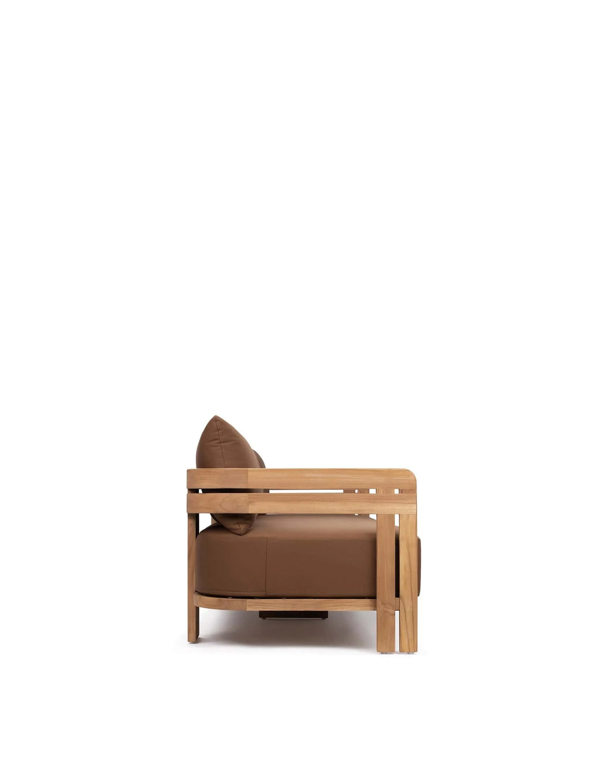 Luso™ outdoor three-seater sofa | teak platform - sofas luso | madorne