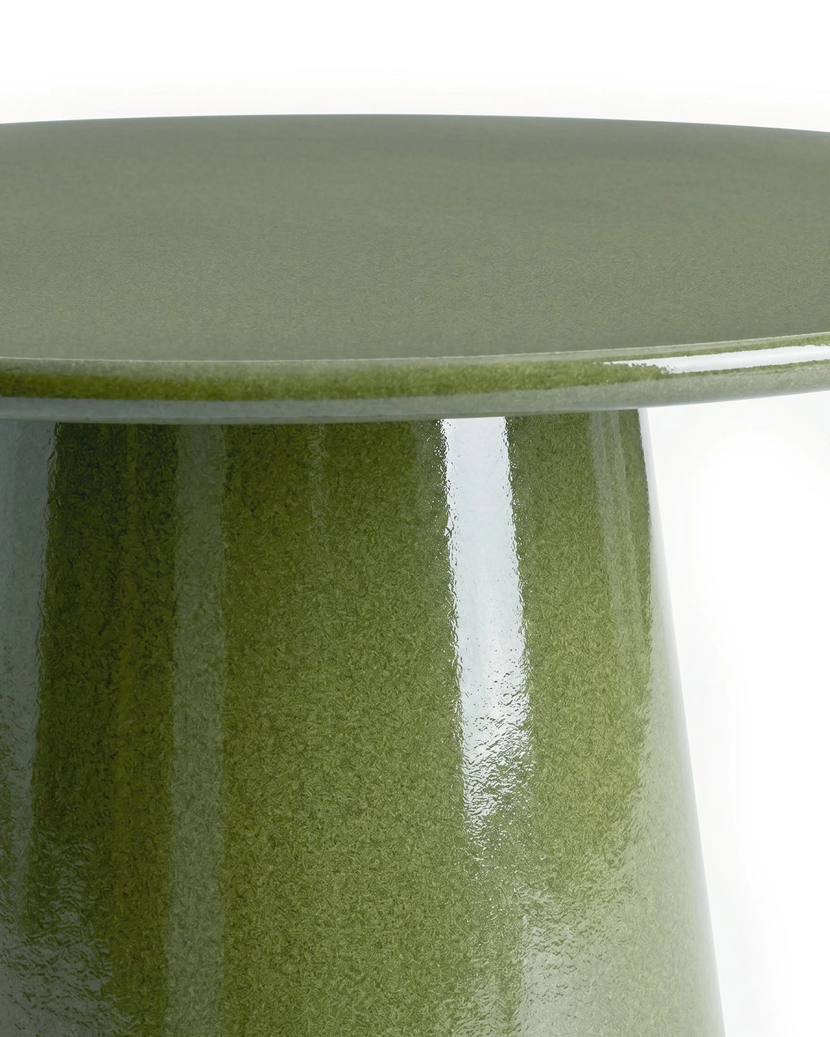 Omera 21™ dining table | high-gloss pedestal - tables 21 inspired by allure o’ | madorne