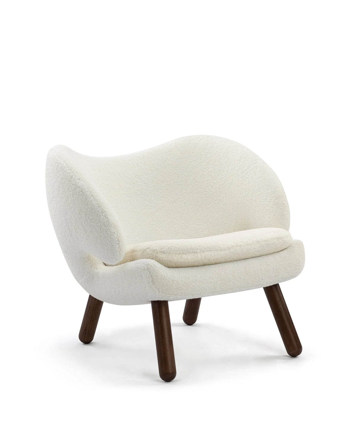 Pelica 40™ lounge chair | sherpa upholstery - chairs 40 | madorne