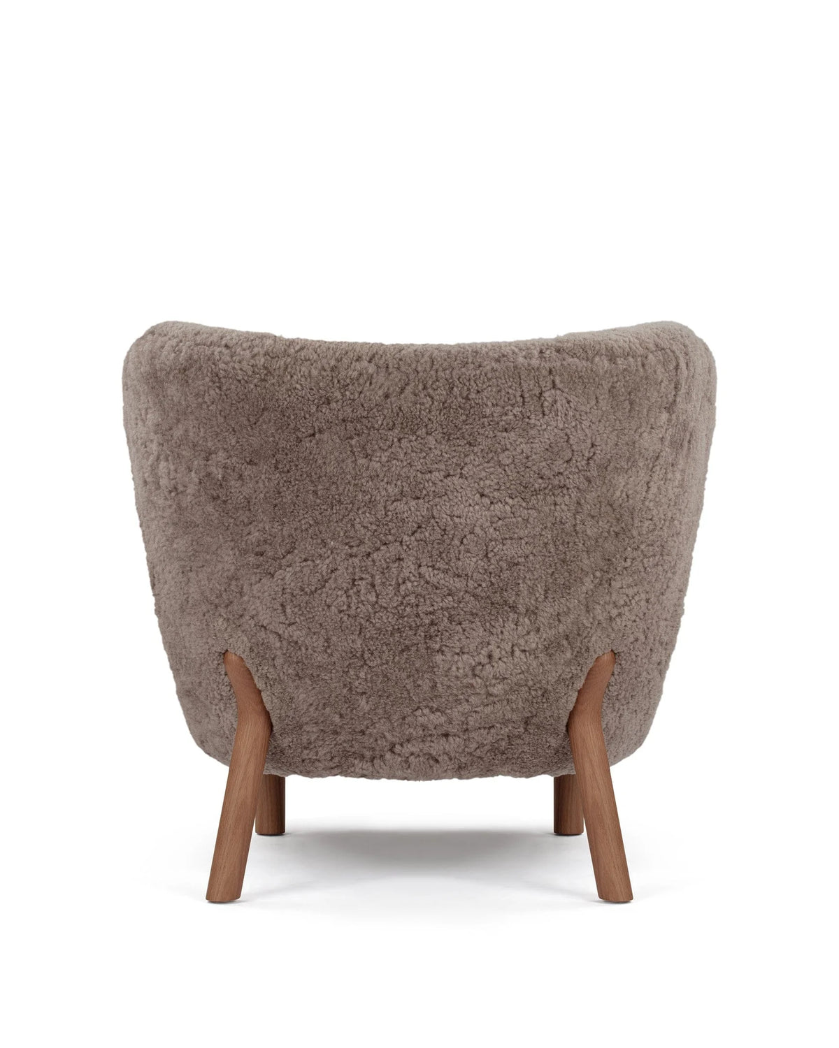 Petral 38™ lounge chair | winged back - chairs 38 | designer | madorne
