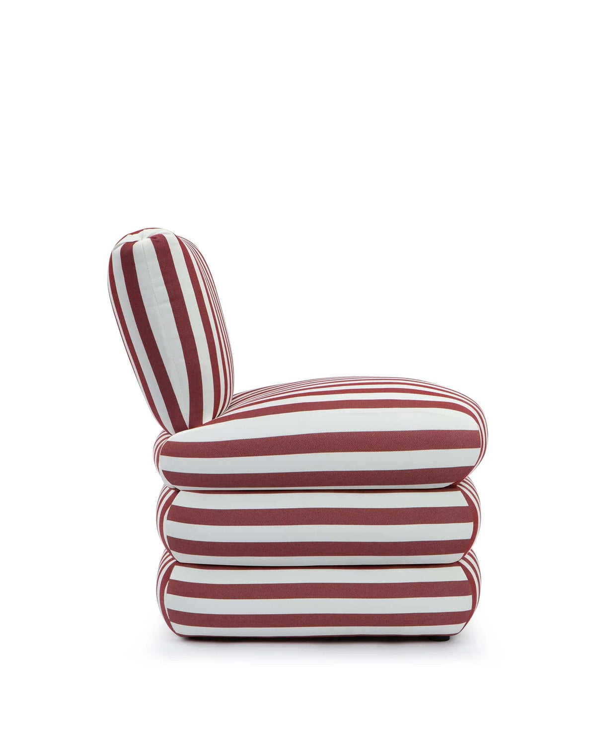 Pilla™ indoor/outdoor chair - outdoor lounge chairs pilla | madorne