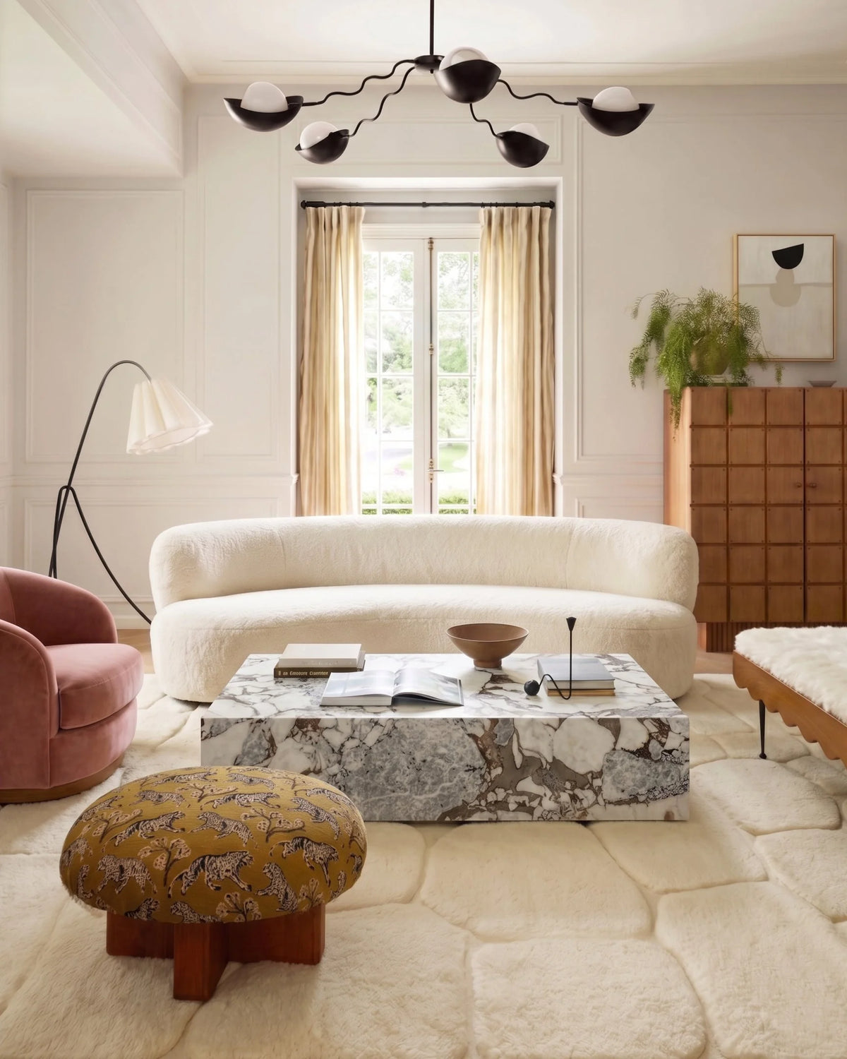 Plyn grande™ coffee table | monumental finish - tables grande | madorne