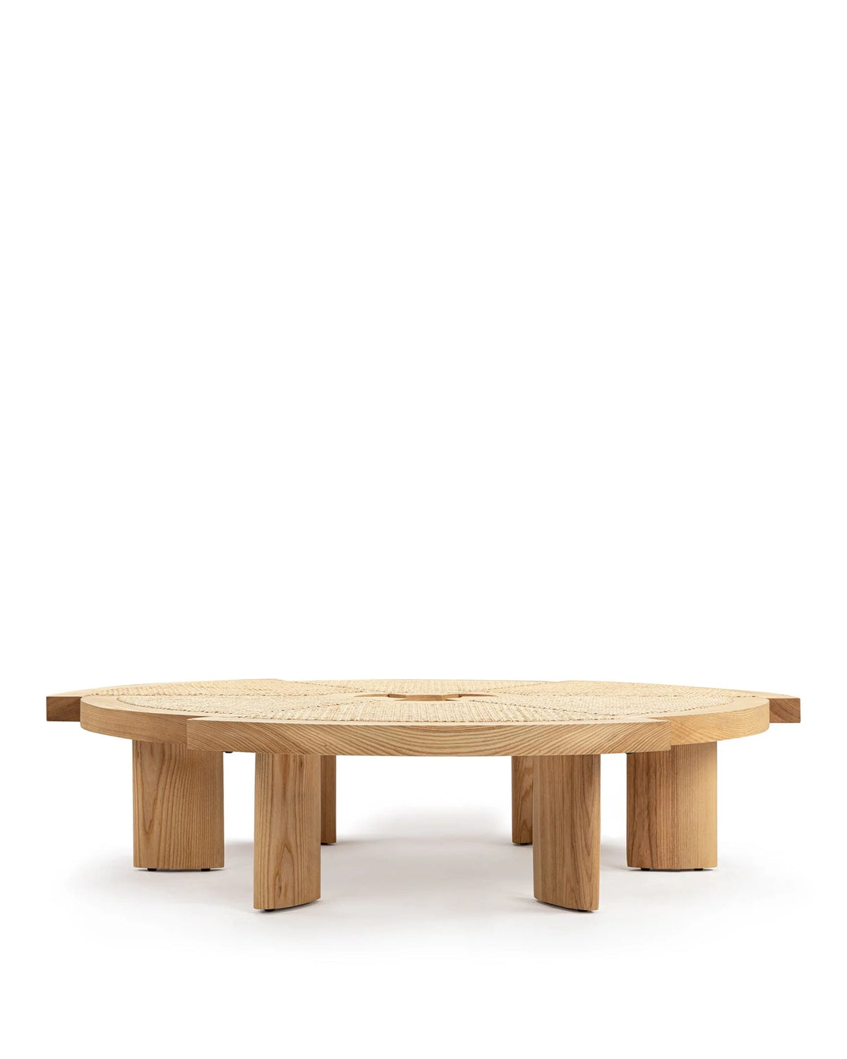 Riva™ coffee table | sculptural wood - tables rio table-inspired | madorne