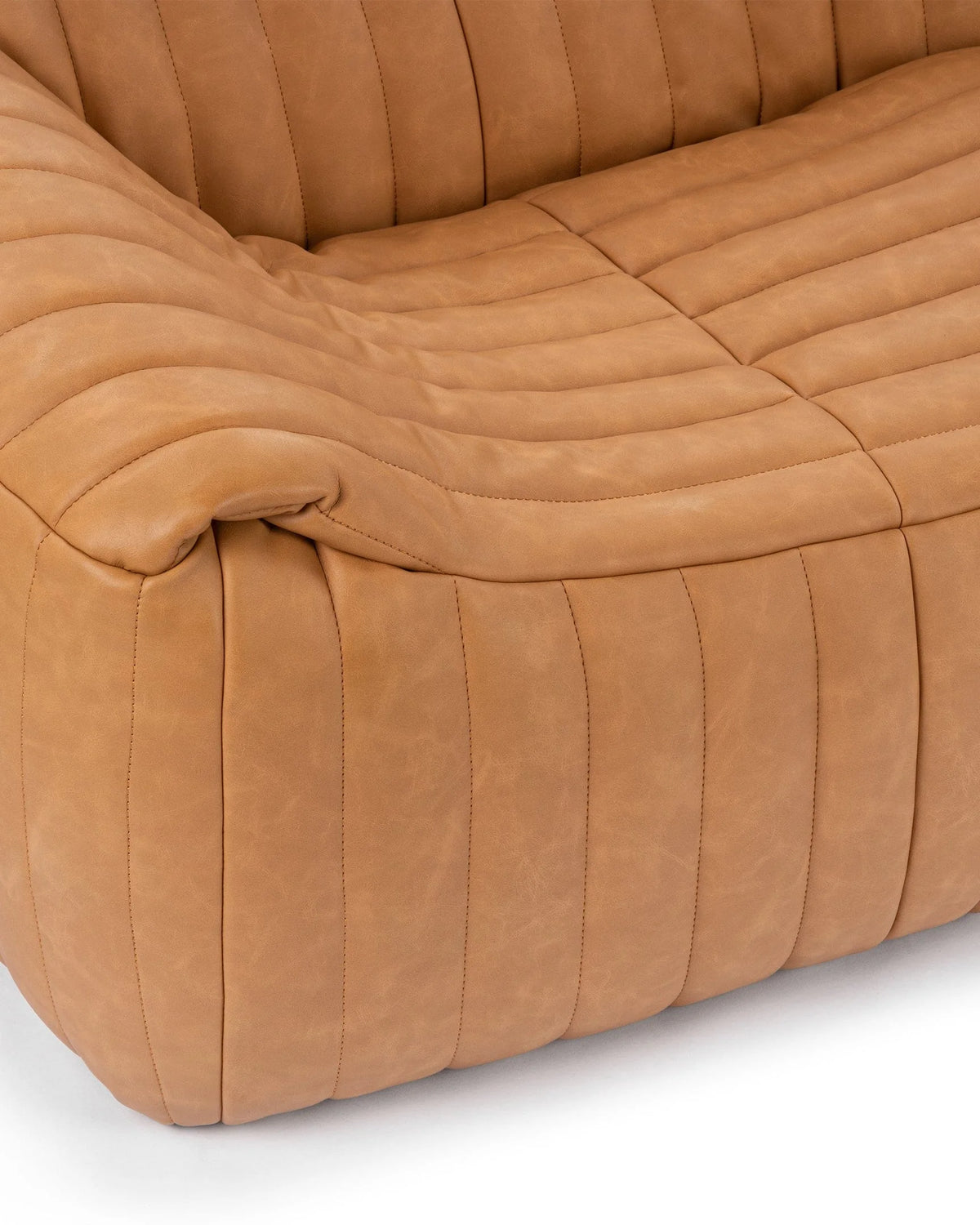 Sander 76™ three seater sofa | tan vegan leather - 3 seaters 76 inspired by sandra three-seater