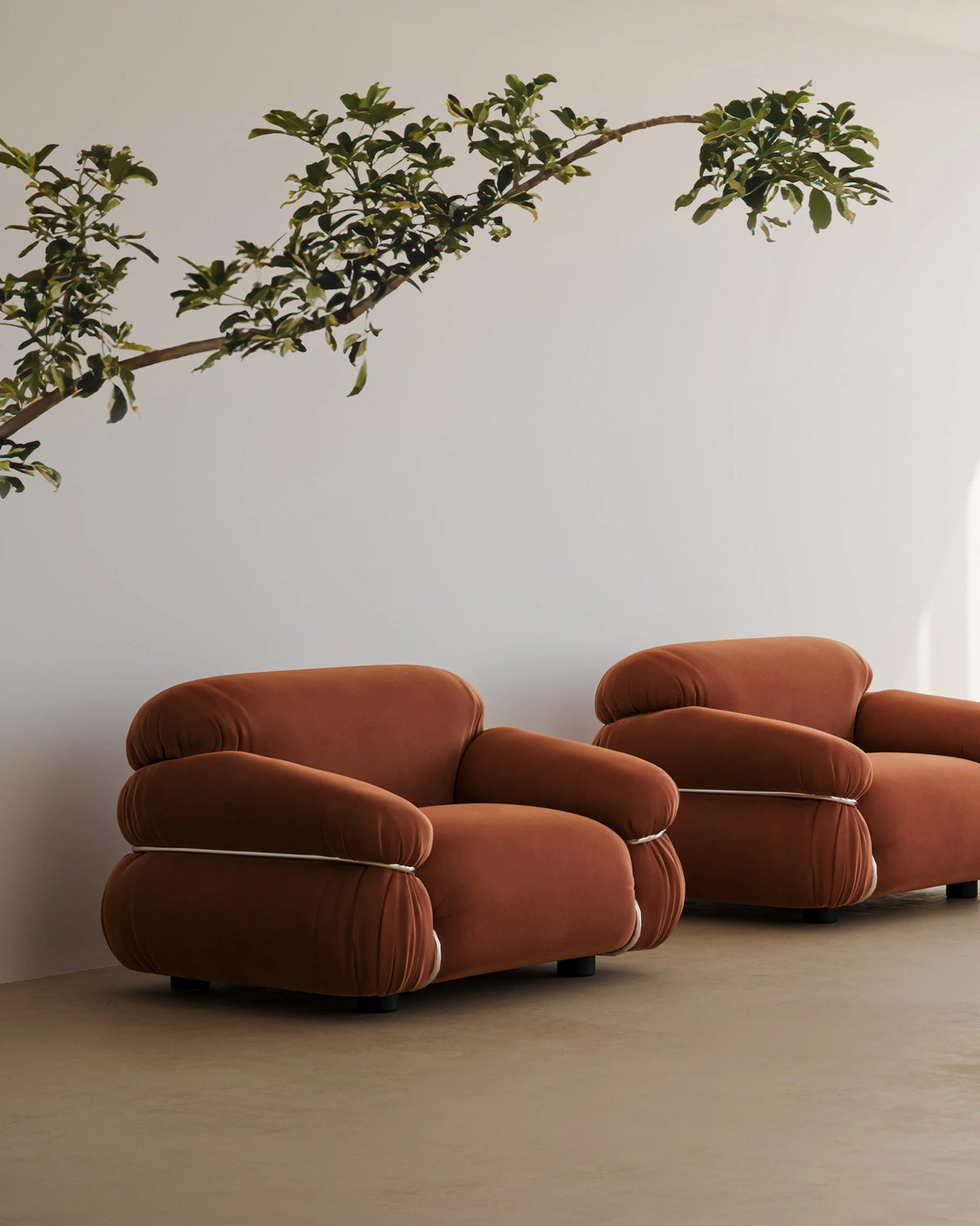 Sesa 70™ lounge chair | exposed frame - chairs 70 | designer | madorne