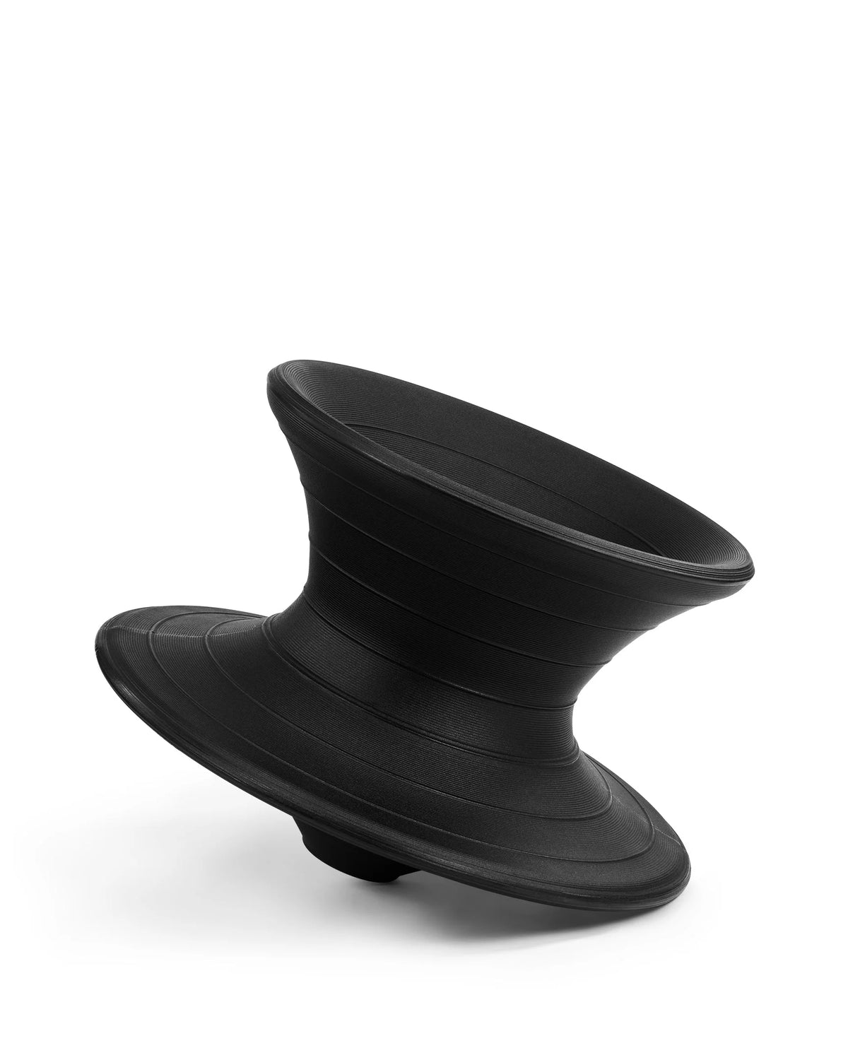 Spiral 10™ indoor-outdoor chair | black - outdoor lounge chairs 10 | lounger | madorne
