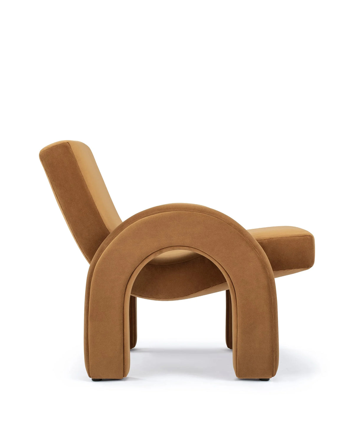 Arcata wrap™ lounge chair | caramel velvet - chairs wrap | madorne