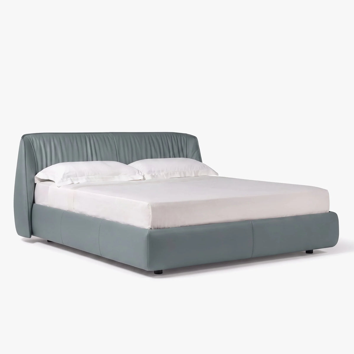 Arche Winged Leather Bed Frame – detail view 4