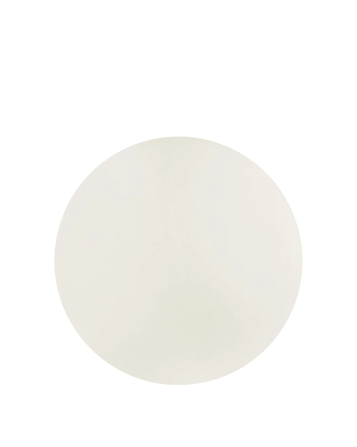 Aural™ outdoor side table | lightweight concrete - tables aural | madorne