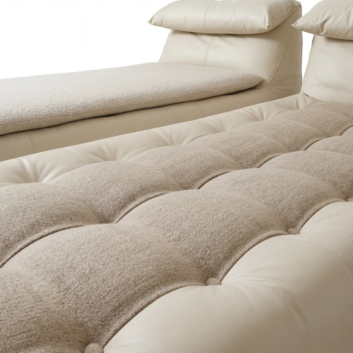 Bambola 72 Upholstered Daybed – detail view 6