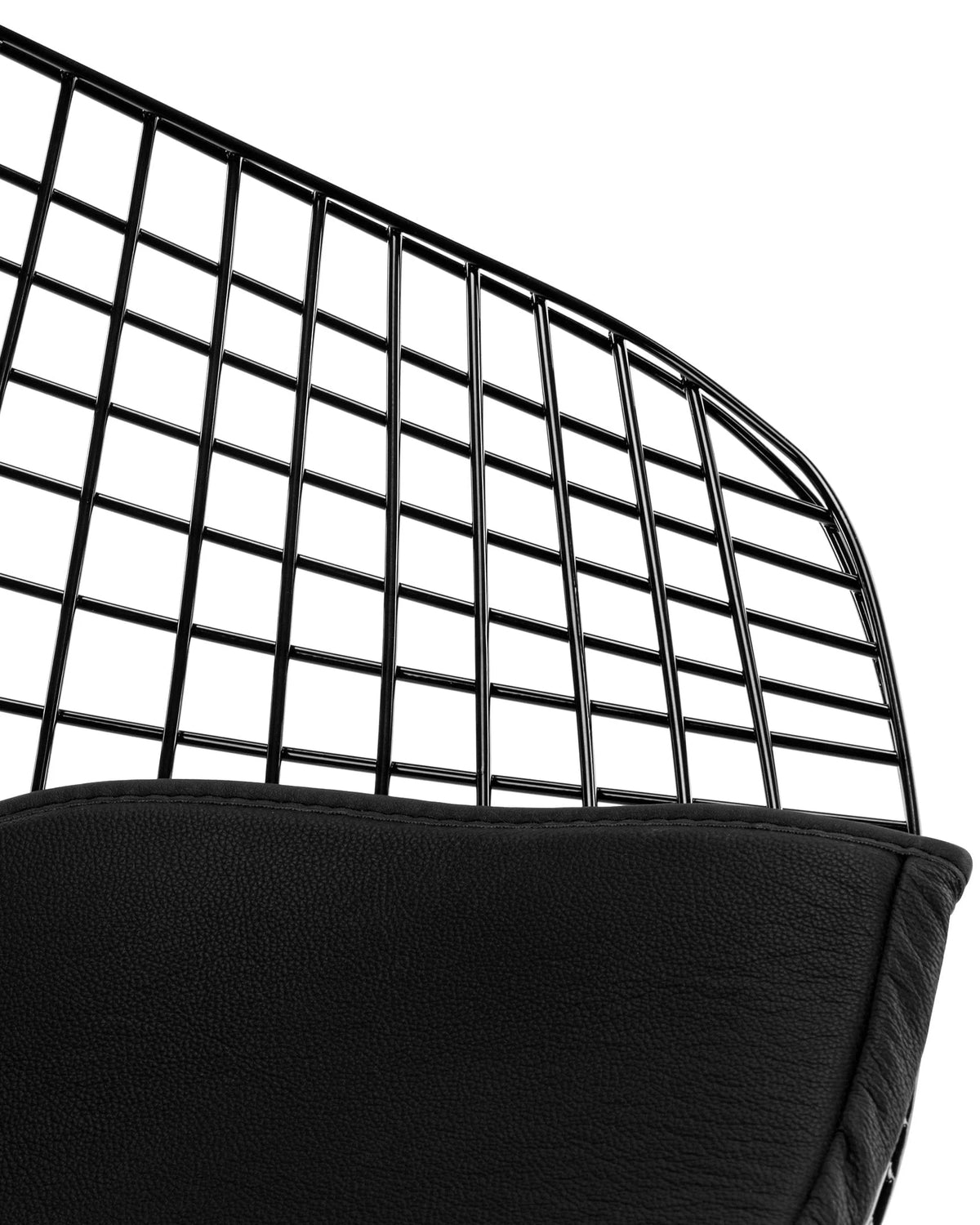 Berta Steel 52™ Lounge Chair | Black