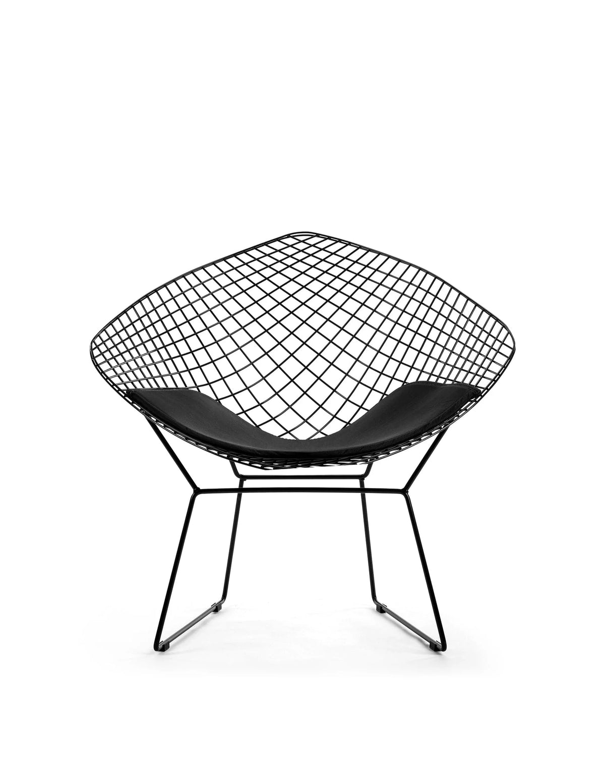 Berta Steel 52™ Lounge Chair | Black