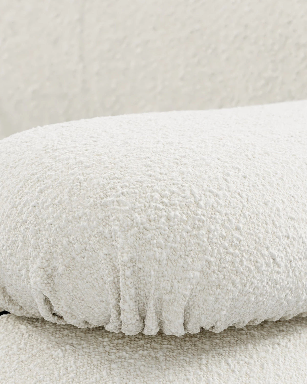 Cameleon 70™ two-seater sofa | modular tufting - 2 seaters 70 | designer | madorne