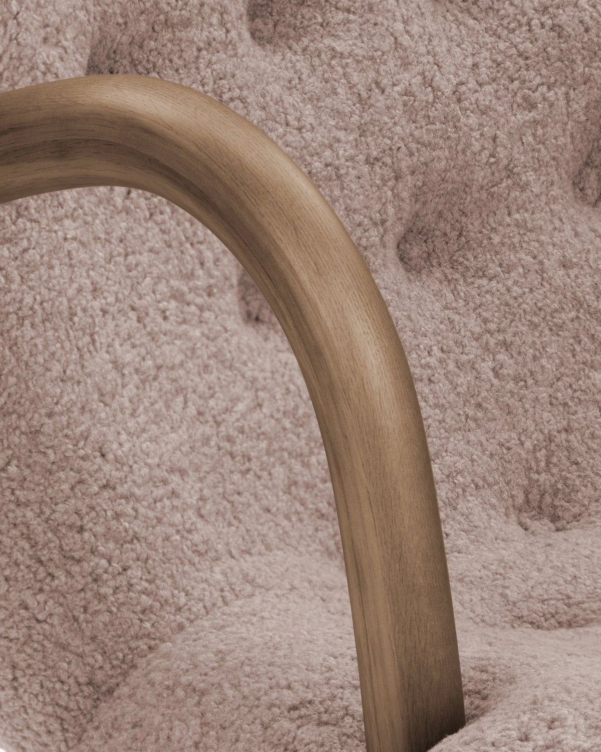 Clama 44™ lounge chair | textured upholstery - chairs 44 | madorne