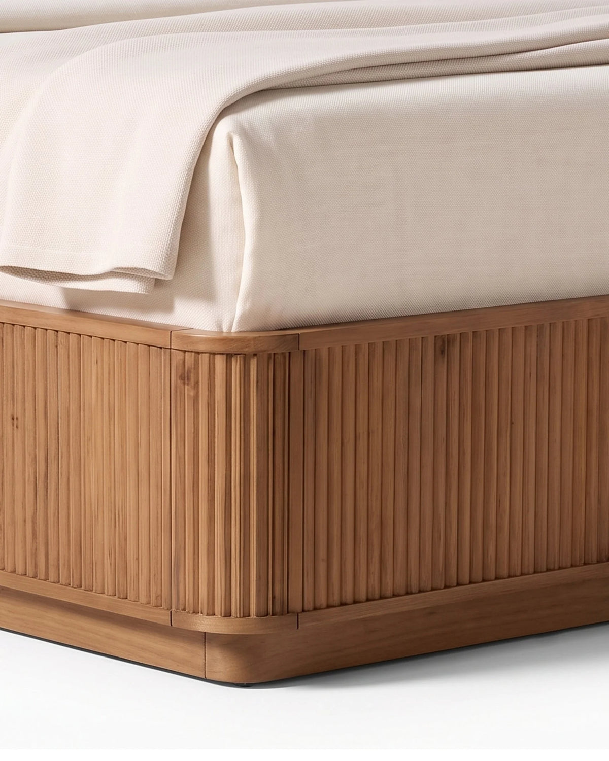 Dava™ queen bed | walnut - beds dava | modern furniture design | madorne