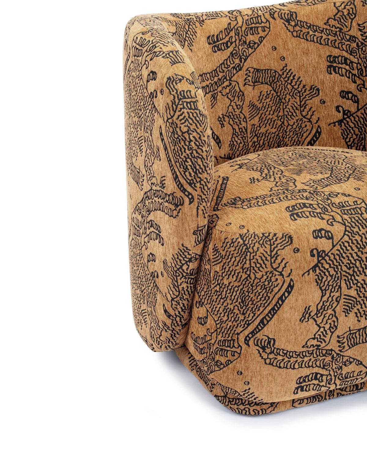Essa wing™ lounge chair | sculptural upholstery - chairs wing | designer | madorne
