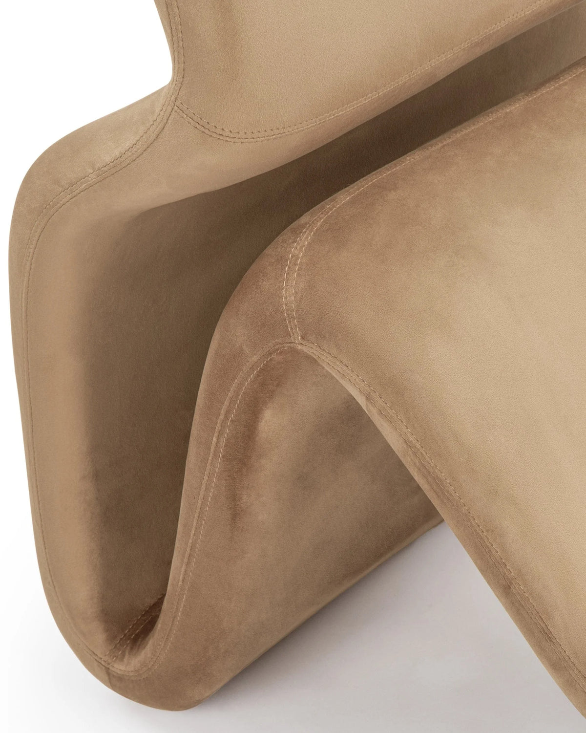 Etera 70™ chaise lounge | serpentine form - chairs 70 | chair | madorne