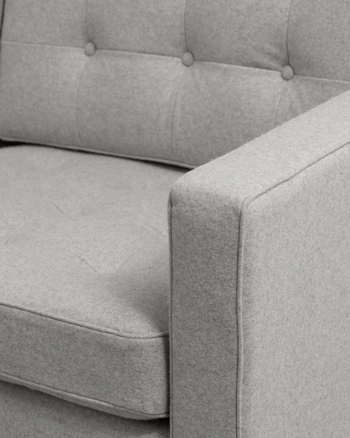 Flo 54™ two-seater sofa | tailored modernist - 2 seaters 54 | designer | madorne