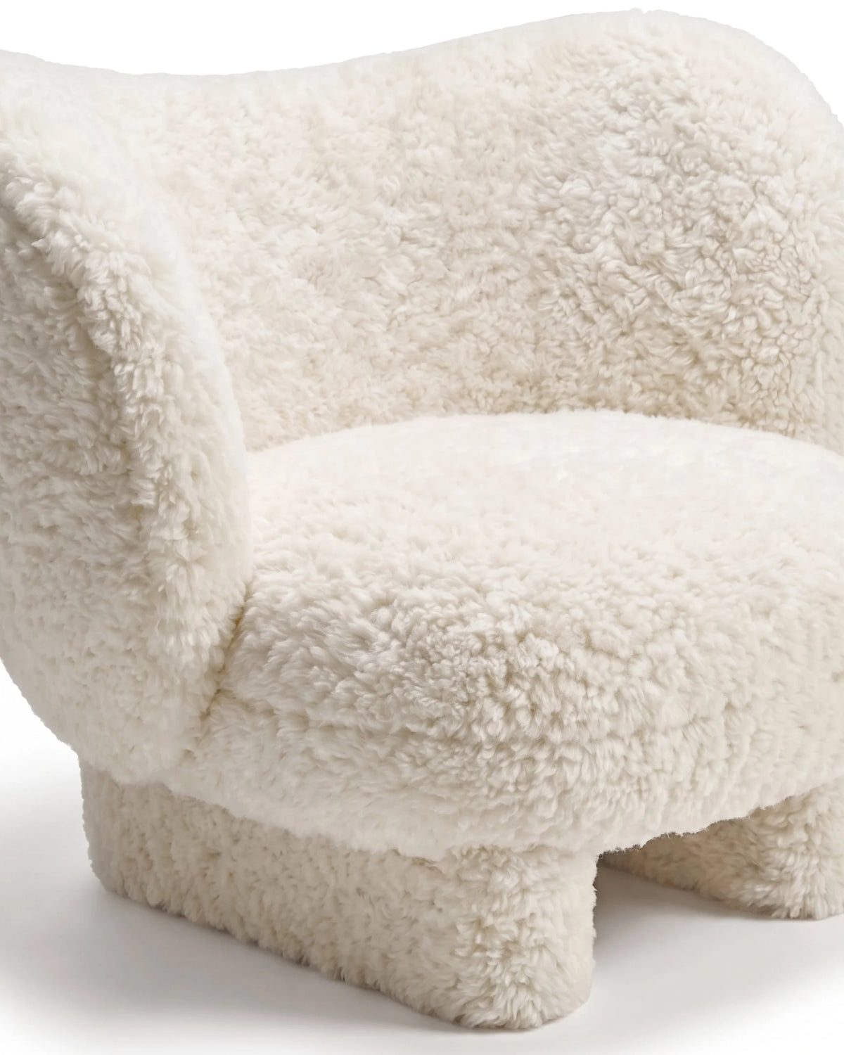 Ilona Cloud 21™ Lounge Chair | White Sherpa