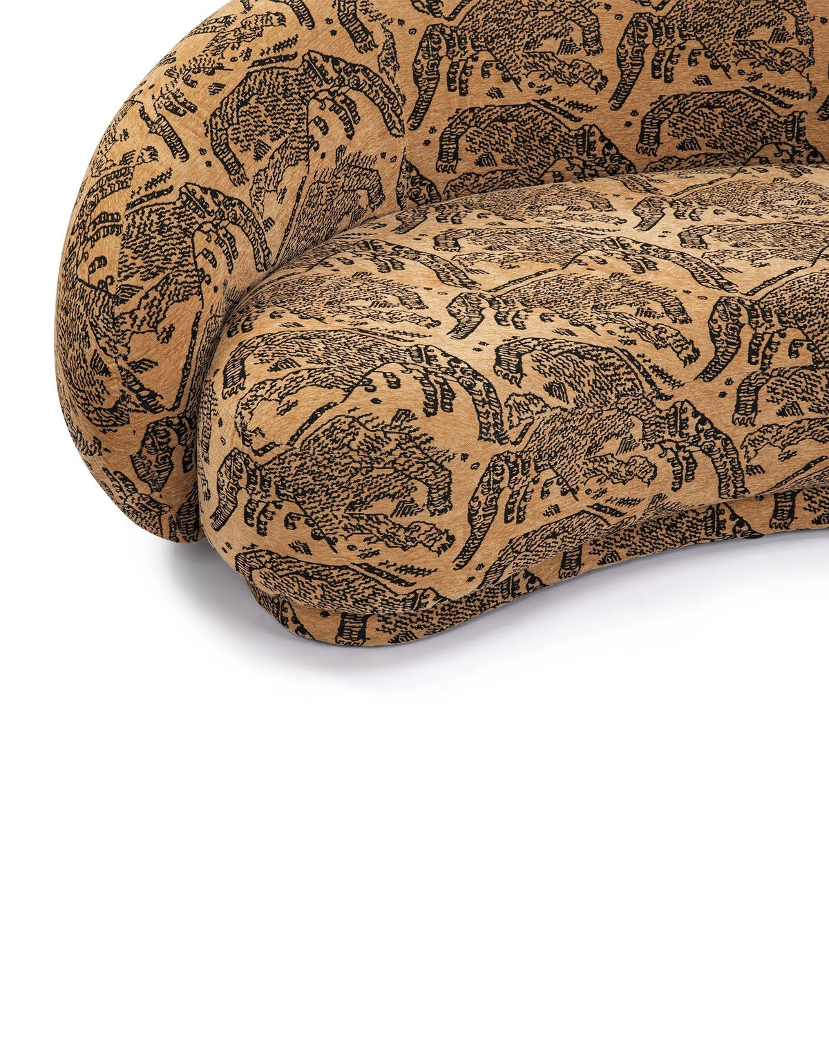 Jolie 18™ curved sofa | three seater - 3 seaters julep-inspired by jonas wagell | madorne