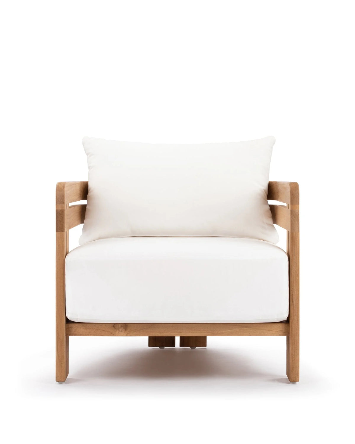 Luso™ outdoor lounge chair | teak platform - chairs luso | designer | madorne