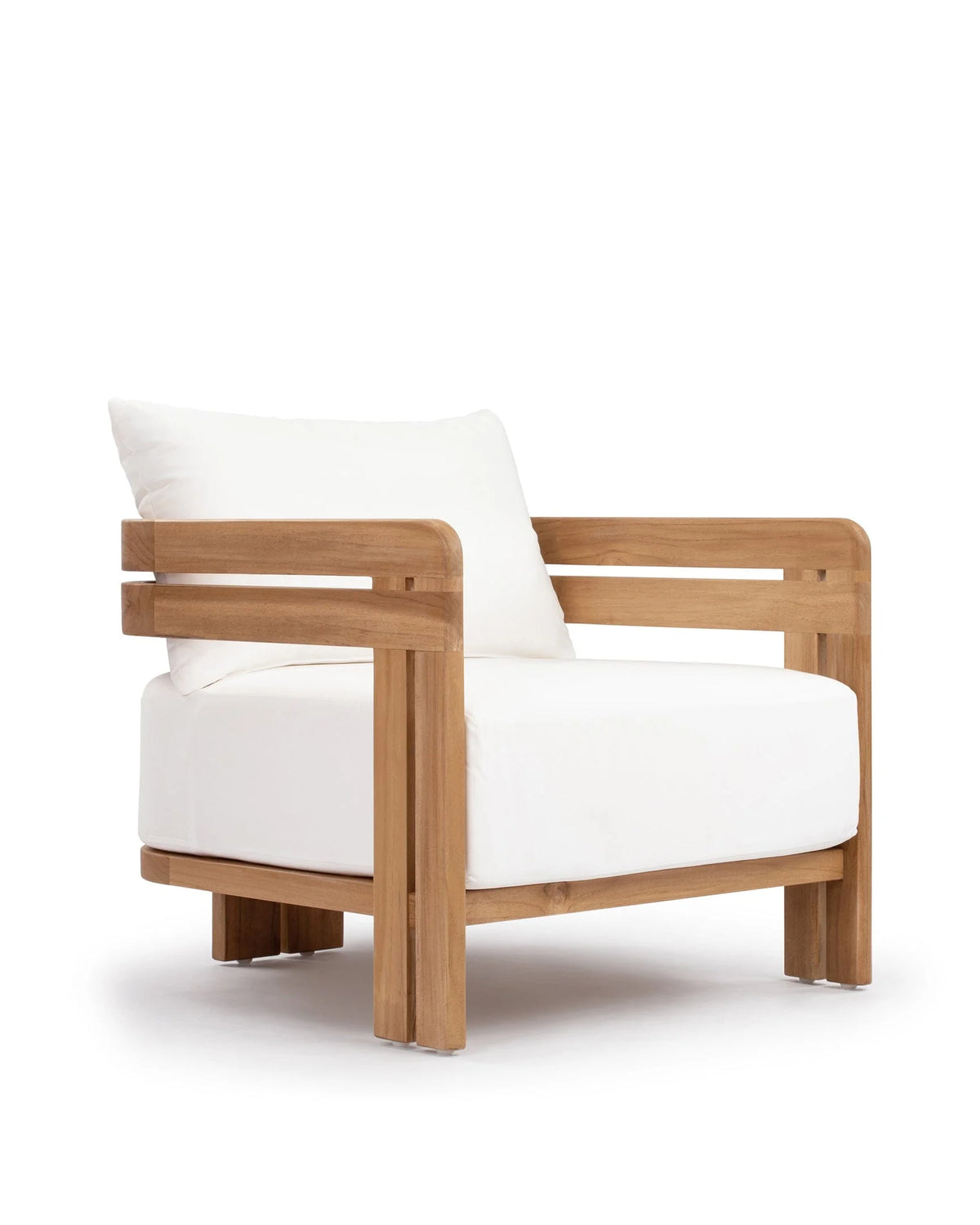 Luso™ outdoor lounge chair | teak platform - natural with white cushions - chairs luso | designer | madorne