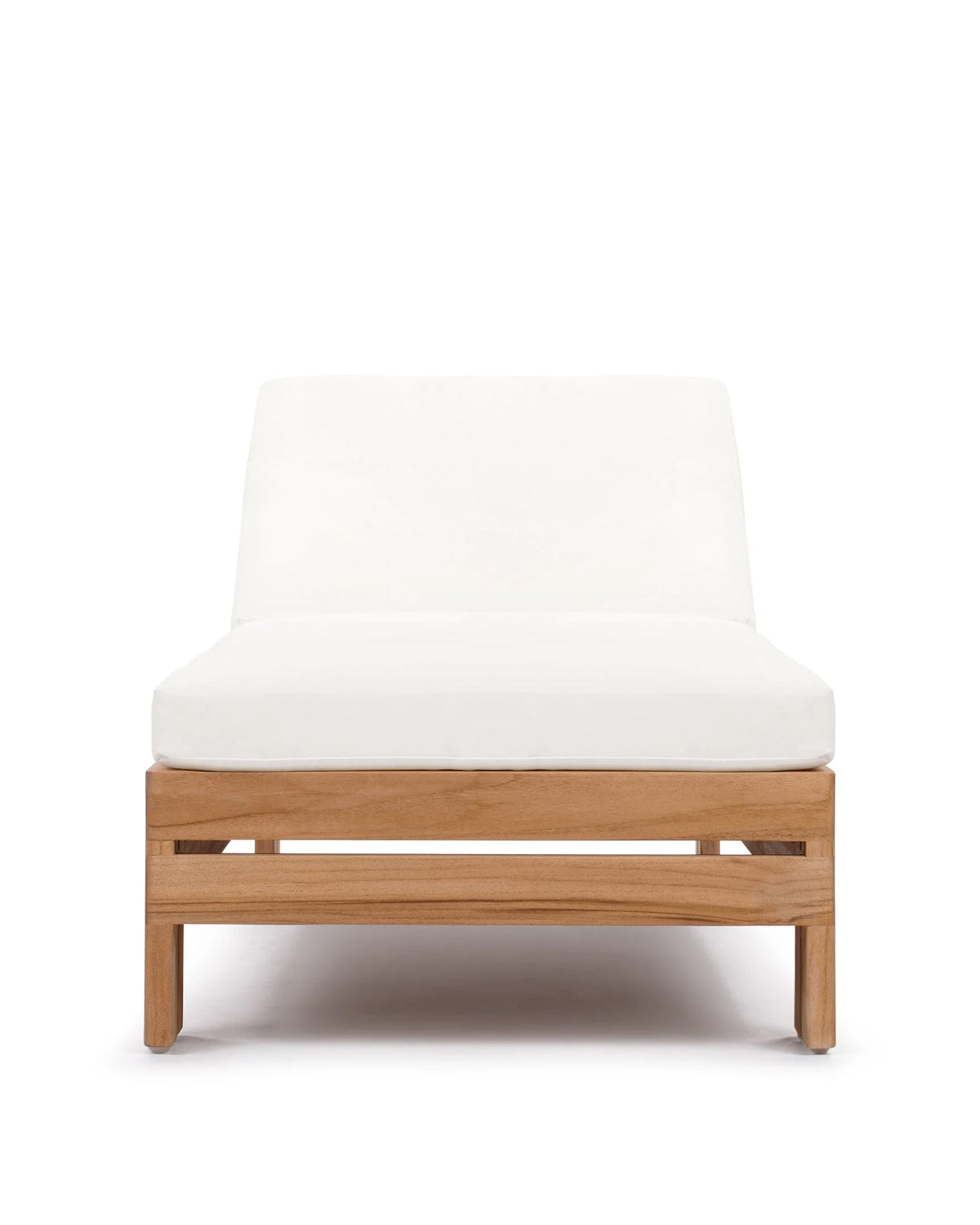 Luso™ outdoor lounger | teak and quick-dry cushion - lounge chairs luso | madorne