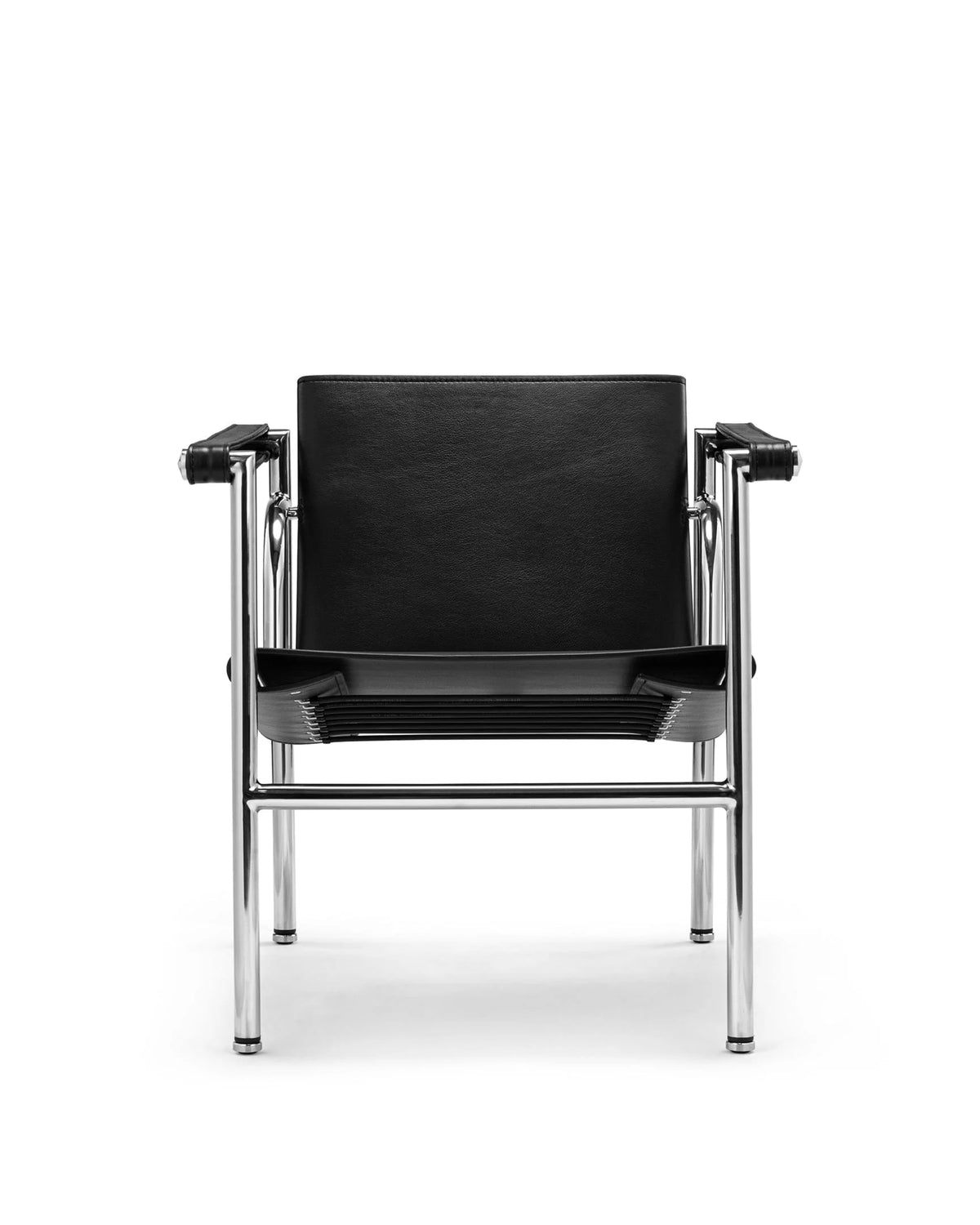 Modulor petit 28™ lounge chair | tubular steel - midnight black premium leather - chairs 28 | madorne