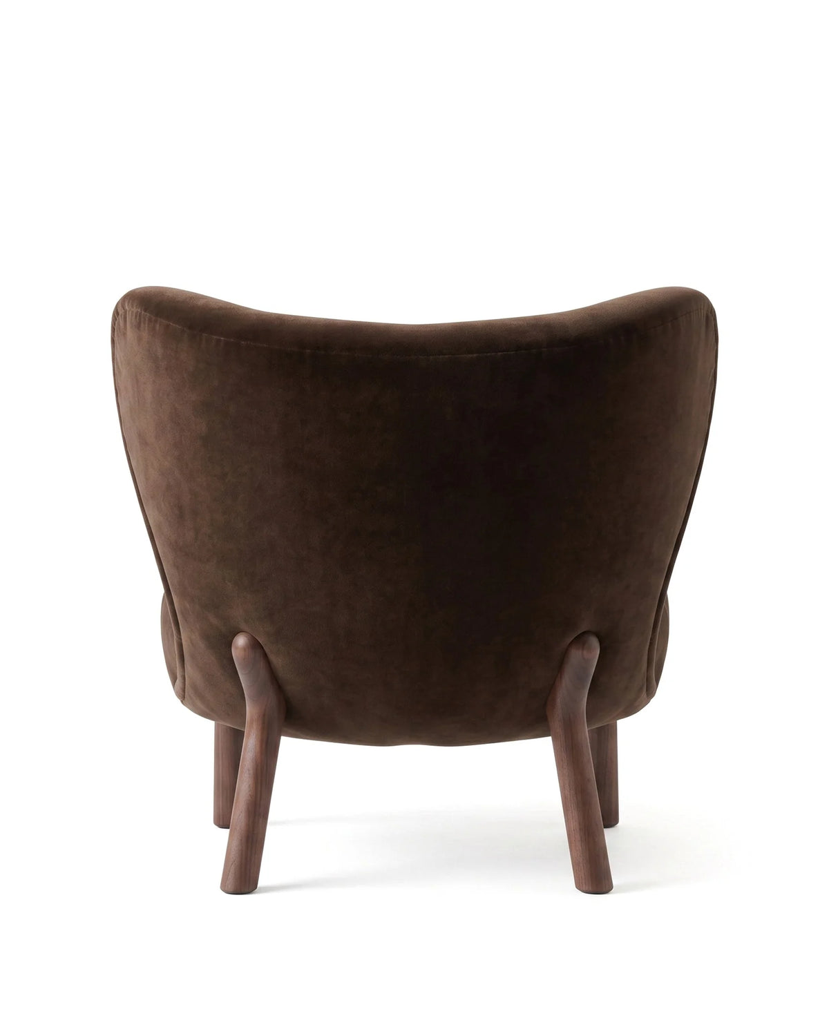 Petral 38™ lounge chair | winged back - chairs 38 | designer | madorne