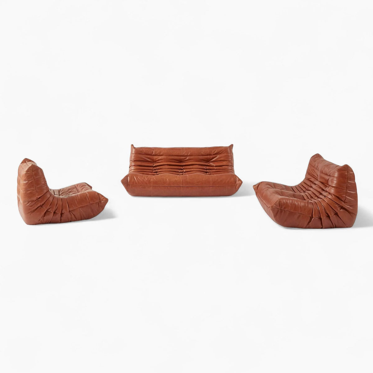 Pogo 73 leather Conversation Set in Bisque Waxy leather
