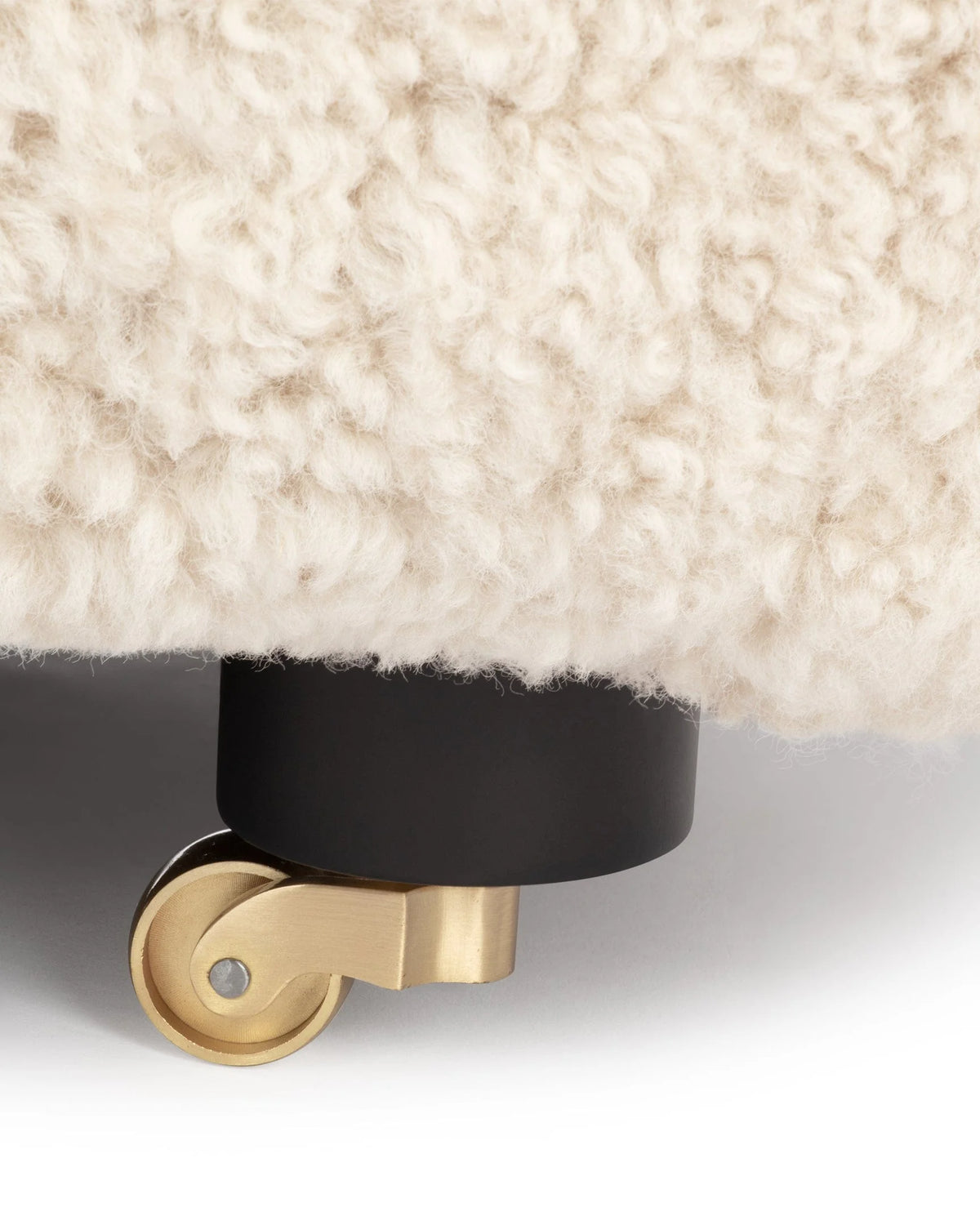 Repose 36™ ottoman | textured footrest - stools & ottomans 36 | madorne