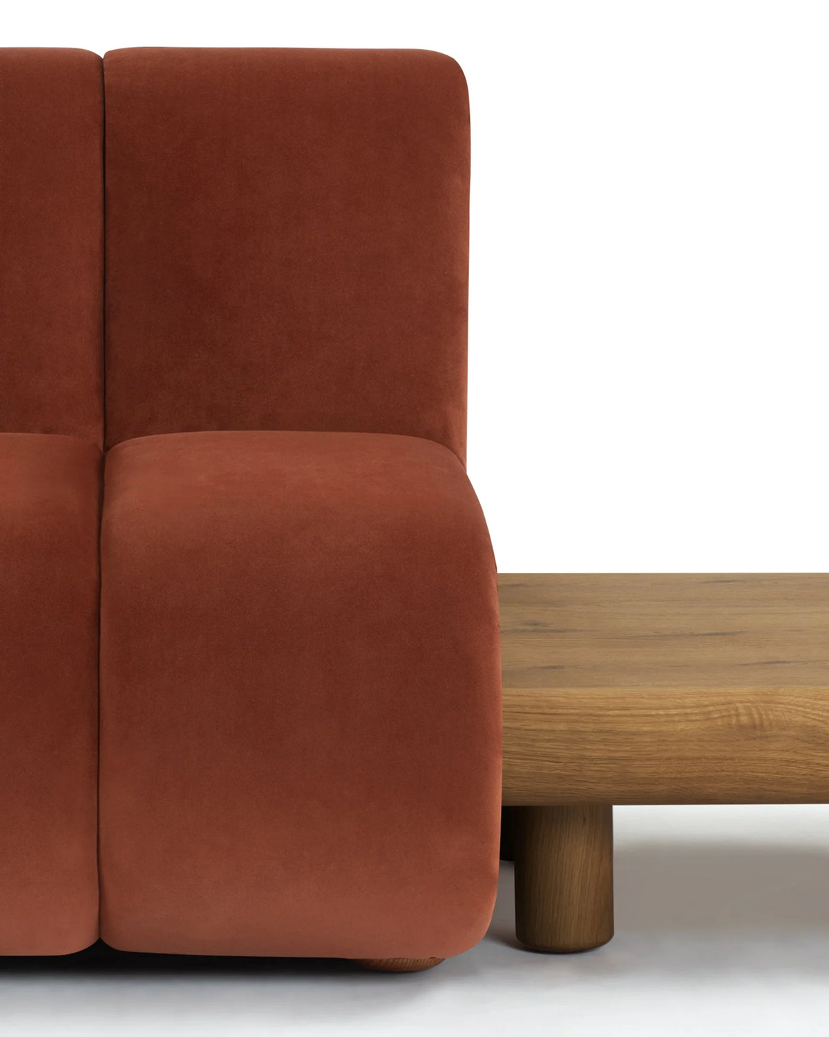 Rivage™ right-corner sectional | walnut detail - sectionals rivage | sofa | madorne