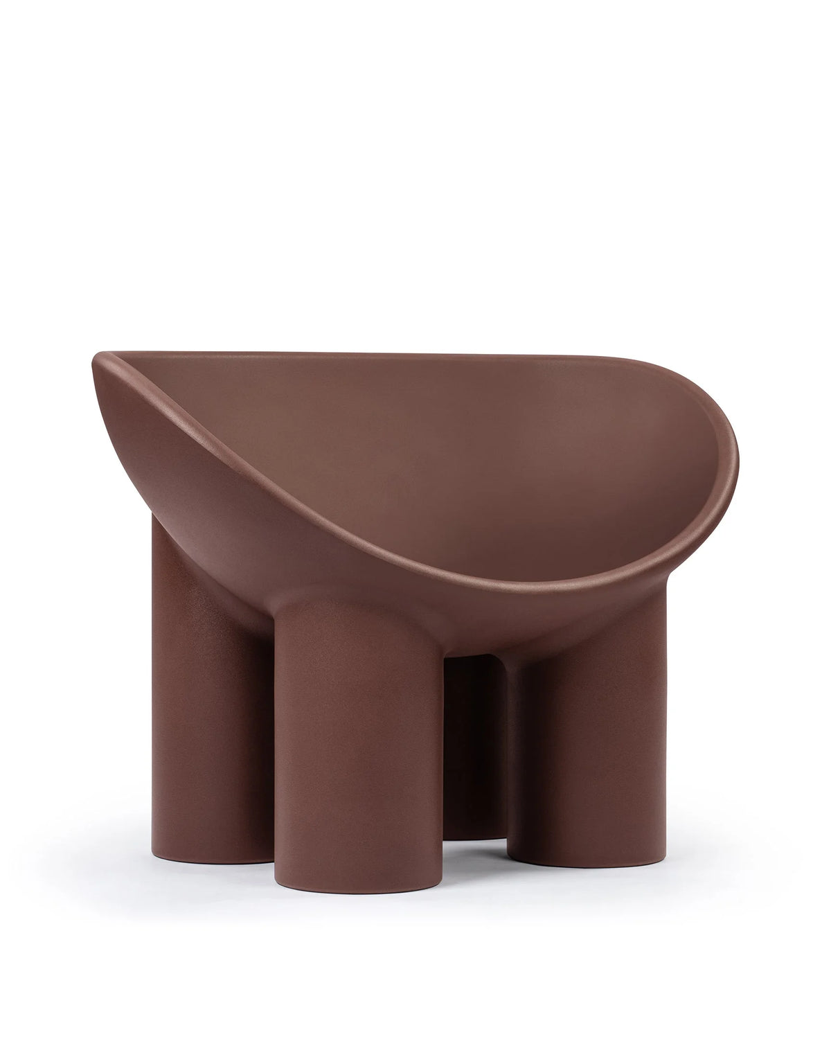 Roly 14™ outdoor chair | molded shell - dining chairs 14 | madorne